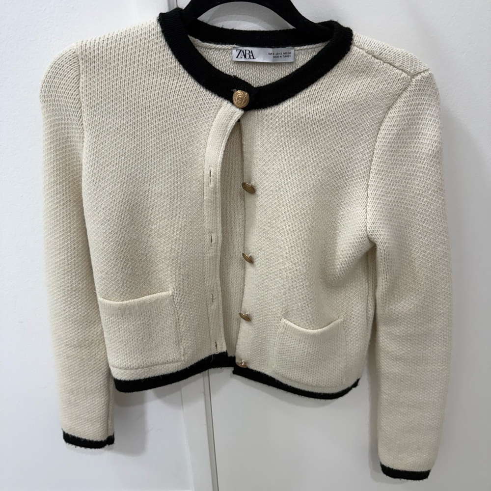 Zara Black and Cream Knit Cardigan